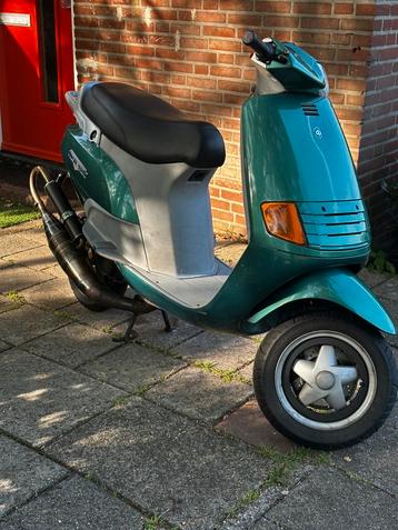 Piaggo SKR 172cc Stage 2 & DDL 52 A1 beschikbaar voor biedingen