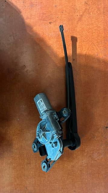 Ruitenwisser motor golf 7 achter compleet 5G0955711A beschikbaar voor biedingen