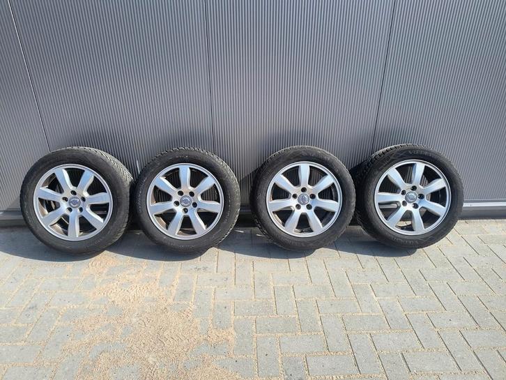 Set volvo velgen met winterbanden, Auto-onderdelen, Banden en Velgen, Banden en Velgen, Winterbanden, 16 inch, 205 mm, Gebruikt