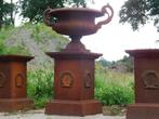 Tuinvaas op Sokkel - 112 cm - Gietijzer - Rust, Tuin en Terras, Tuinvazen, Ophalen of Verzenden, Nieuw