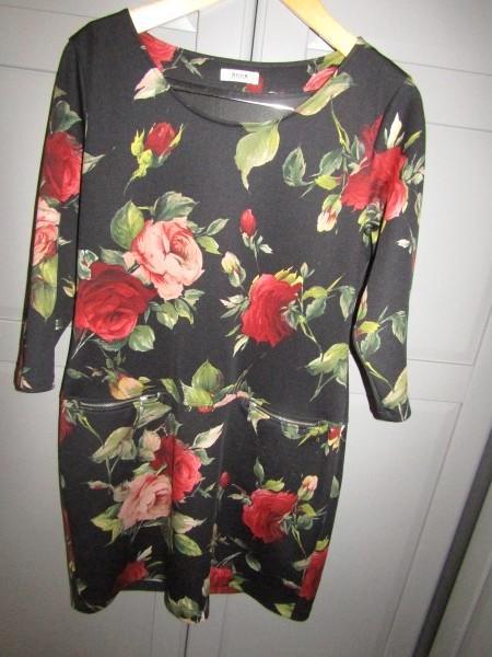 G286 ANNA mt XL jurk zwart rozen bloemen, Kleding | Dames, Jurken, Gedragen, Maat 46/48 (XL) of groter, Rood, Knielengte, Verzenden