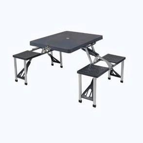 Inklapbare picknicktafel met 4 integrale stoeltjes beschikbaar voor biedingen