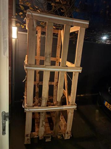 Brandhout - Pallet Hout GRATIS AF HALEN beschikbaar voor biedingen