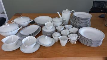 Compleet servies Bavaria Kronester aangeboden beschikbaar voor biedingen