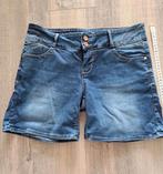Tripper korte jeans maat M, Kleding | Dames, Spijkerbroeken en Jeans, Blauw, Ophalen of Verzenden, Zo goed als nieuw, W30 - W32 (confectie 38/40)