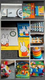Kapstok, boekjes, (houten) speelgoed, Ophalen of Verzenden, Gebruikt, Overige typen