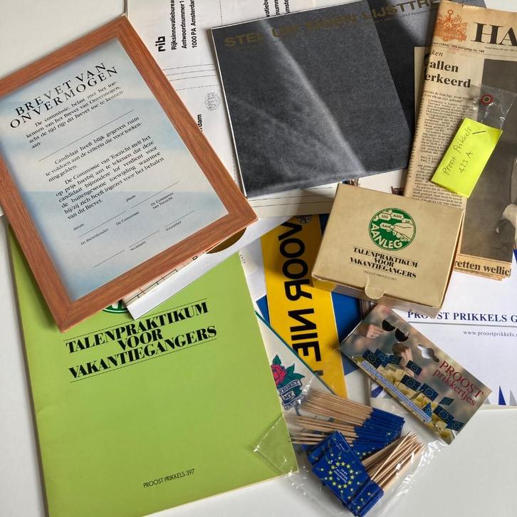 Proost Prikkels collectie 50 items, Verzamelen, Overige Verzamelen, Gebruikt, Verzenden