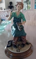 Beeld - Capodimonte - "Il Calzolaio" - De Schoenmaker, Ophalen of Verzenden, Zo goed als nieuw, Overige typen