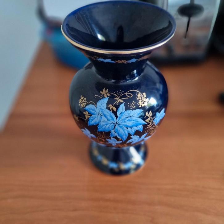 Kobalt vaas met bloemmotief, Antiek en Kunst, Antiek | Vazen, Ophalen
