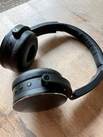 AKG Y50 hoofdtelefoon koptelefoon headset, Overige merken, Zo goed als nieuw, Ophalen
