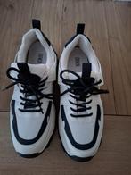 Schoenen Oxmox Maat 41  NIEUW, Oxmox, Wit, Nieuw, Ophalen of Verzenden