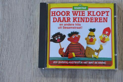 SESAMSTRAAT == Hoor wie Klopt daar Kinderen en andere Hit, Cd's en Dvd's, Cd's | Kerst en Sinterklaas, Verzenden