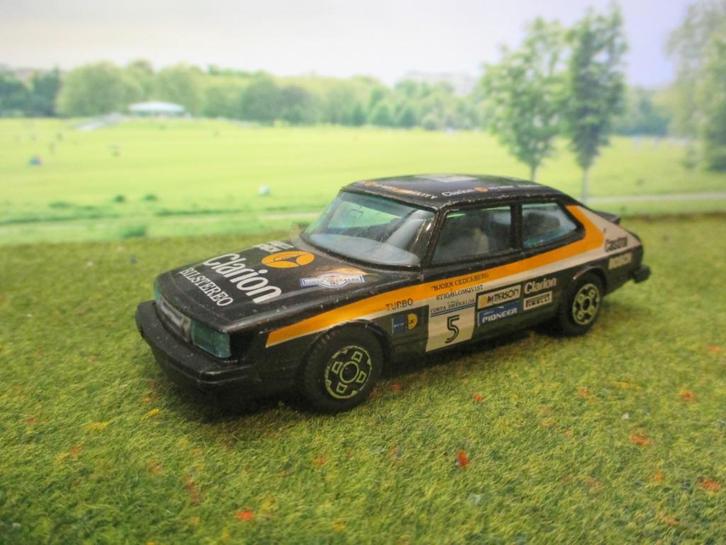 1:43 Saab 900 Turbo - Bburago Clarion, Hobby en Vrije tijd, Modelauto's | 1:43, Gebruikt, Auto, Overige merken, Ophalen of Verzenden