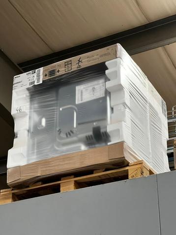 NIEUW BOSCH HSG856XC7 stoomoven beschikbaar voor biedingen