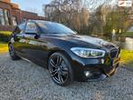 BMW 1-serie 118i M-sport LEER/airco/CRUISE/19 inch, Gebruikt, Euro 6, Zwart, Leder