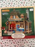 Lemax Kersthuisje campeerwinkel Vail Village - Nieuw!, Diversen, Kerst, Ophalen of Verzenden, Nieuw