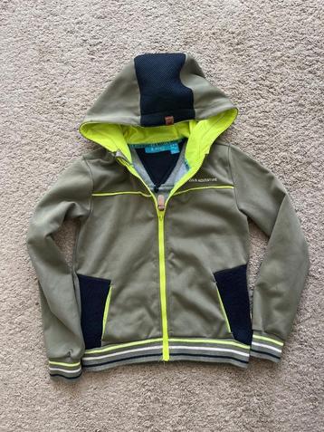 Softshell jongen maat 134-140 beschikbaar voor biedingen