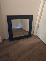 Blauwe vierkante spiegel met houten lijst., Huis en Inrichting, Woonaccessoires | Spiegels, Ophalen of Verzenden