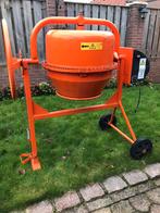 Betonmolen belle 130 liter, Doe-het-zelf en Verbouw, Ophalen, Zo goed als nieuw