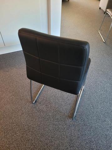 4 stoelen van Jysk beschikbaar voor biedingen