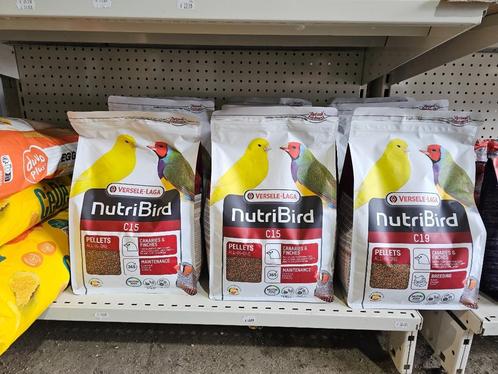 Nutribird C15 Kanarie Onderhoudsvoer 3kg ( Vervanger PERLE M, Dieren en Toebehoren, Vogels | Toebehoren, Nieuw, Eten en Drinken