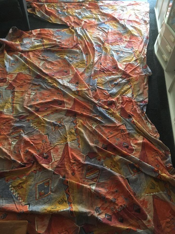 stof oranje met motieven kleding gordijn, Hobby en Vrije tijd, Stoffen en Lappen, Zo goed als nieuw, Katoen, 120 cm of meer, 200 cm of meer
