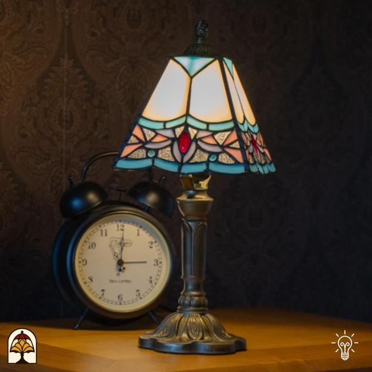 Tiffany tafellamp Clara - 20 cm, Huis en Inrichting, Lampen | Tafellampen, Nieuw, Minder dan 50 cm, Glas, Ophalen of Verzenden