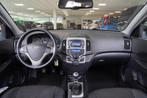 Hyundai I30 CW 1.6i Style LEDER TREKHAAK CLIMA LM VELGEN APK, Auto's, Gebruikt, 4 cilinders, Zwart, Handgeschakeld