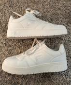 Witte Fila schoenen schoenmaat 42, Ophalen of Verzenden, Zo goed als nieuw, Wit