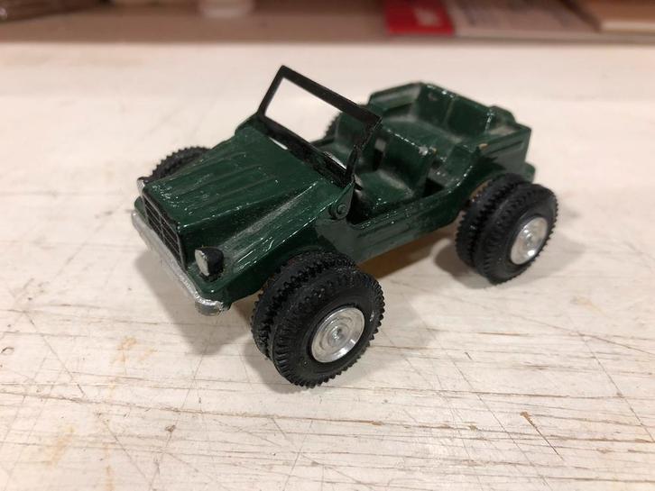 1:43 Opruiming Jeep 8 wieler Gama Mini, Hobby en Vrije tijd, Modelauto's | 1:43, Gebruikt, Auto, Gama, Ophalen of Verzenden
