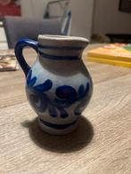 Oude blauw-witte kruik, Antiek en Kunst, Antiek | Keramiek en Aardewerk, Ophalen