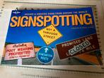 Boek Signspotting Lonely Planet Travel, Ophalen of Verzenden, Zo goed als nieuw, Overige typen