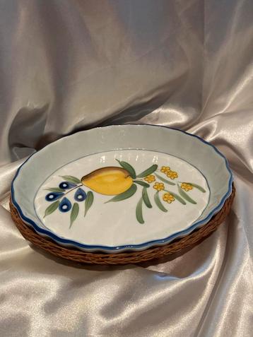 Vintage Handbeschilderd Schaaltje met Rotan beschikbaar voor biedingen