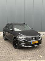 Volkswagen T-Roc Sport 1.5 TSI 150pk 7-DSG 2021 Zwart, Auto's, 1254 kg, 1498 cc, 4 cilinders, Zwart