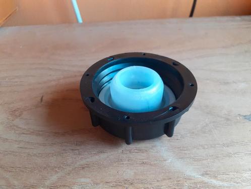 Nieuw zwart schroefdop met tuit voor jerrycan 20 en 25 liter, Tuin en Terras, Regentonnen, Nieuw, Ophalen of Verzenden