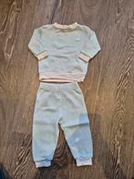 Feetje pyjama Blauw (68), Kinderen en Baby's, Babykleding | Maat 86, Ophalen of Verzenden, Jongetje of Meisje, Nacht- of Onderkleding