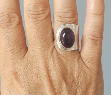 Zilveren ring met natuurlijke Amethist steen zilver 925 beschikbaar voor biedingen
