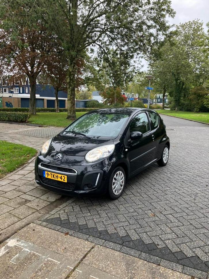 Citroën C1 1.0 3-DRS 2014 Zwart nieuwe apk en voorbanden, Auto's, Citroën, Particulier, C1, Airconditioning, Centrale vergrendeling
