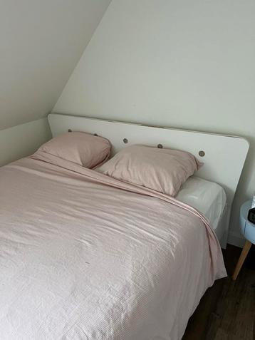 Tweepersoons bed wit incl hellestad matras