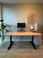 Zit-sta bureau IKEA 160x80, Huis en Inrichting, Bureaus, Ophalen, Zo goed als nieuw
