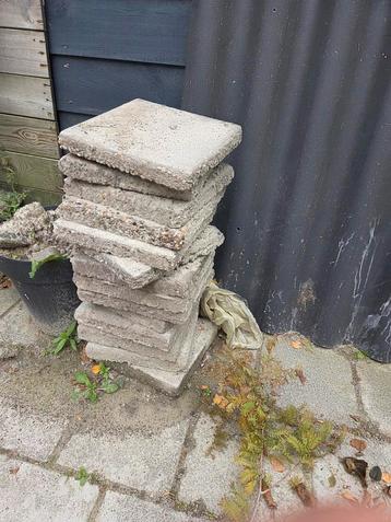 Betonnen Terrastegels - Gebruikt beschikbaar voor biedingen