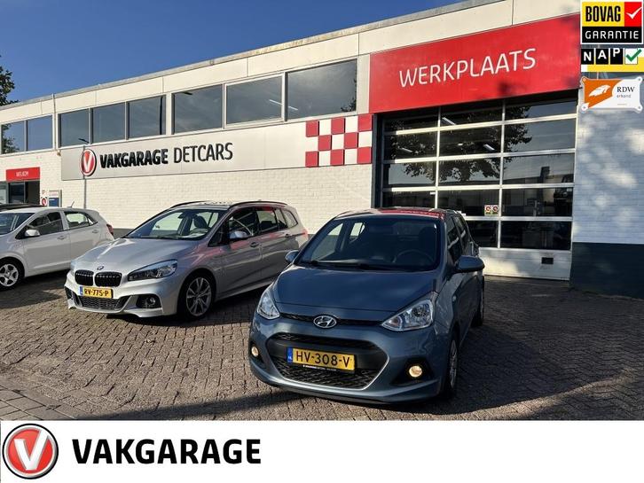 Hyundai i10 1.0i i-Motion Comf., Auto's, Hyundai, Bedrijf, i10, ABS, Airbags, Airconditioning, Boordcomputer, Elektrische buitenspiegels