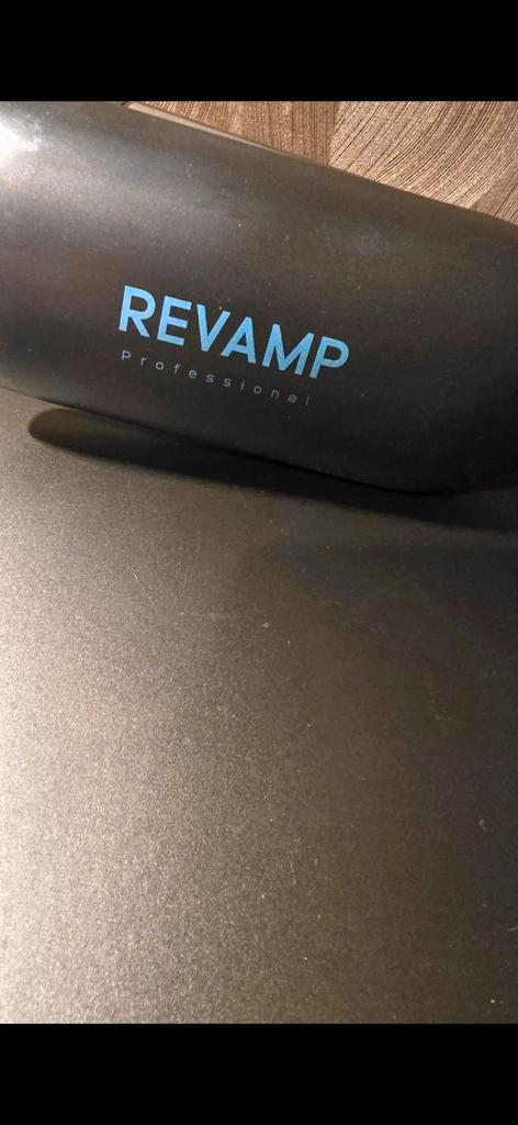 Revamp progloss 2 in 1 wafeltang / golvenkrultang., Sieraden, Tassen en Uiterlijk, Uiterlijk | Haarverzorging, Zo goed als nieuw