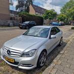 Mercedes-Benz C-Klasse 1.6 C180 Sedan 2012 Grijs, Auto's, Mercedes-Benz, Euro 5, Achterwielaandrijving, Leder en Stof, Handgeschakeld
