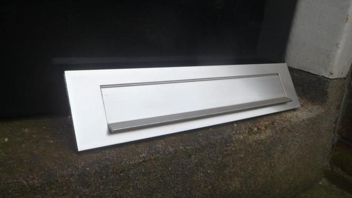 Aluminium brievenbusplaat, brievenbusklep, brievenbus alu, Doe-het-zelf en Verbouw, Hang- en Sluitwerk, Gebruikt, Ophalen of Verzenden