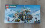 LEGO Friends Vakantie skipiste en café - 41756, Ophalen of Verzenden, Zo goed als nieuw, Complete set