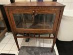 Antiek Kabinetje met Glazen Deur, Antiek en Kunst, Antiek | Meubels | Kasten, Ophalen of Verzenden