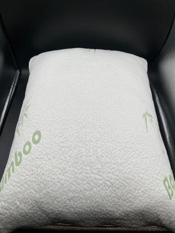 Lucovitaal Kingsize Bamboe Kussen - ademend  66cm 50cm 18cm beschikbaar voor biedingen