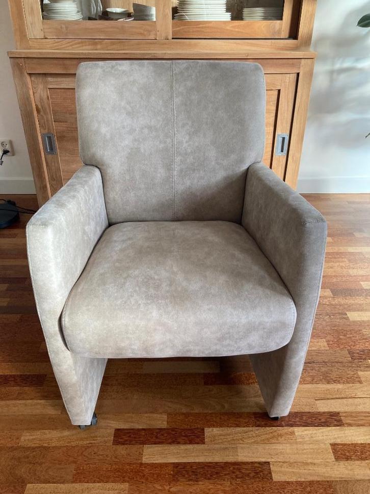 4 eetkamerstoelen van Goossens, Huis en Inrichting, Stoelen, Zo goed als nieuw, Vier, Overige materialen, Bruin, Ophalen