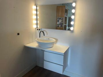 badkamermeubel met waskom zgan afm. 101x48 beschikbaar voor biedingen